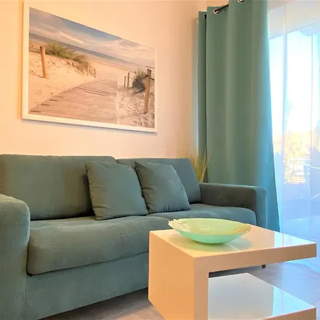 Blauer Delfin, Am Alten Deich 4-6, Whg 4 Apartment